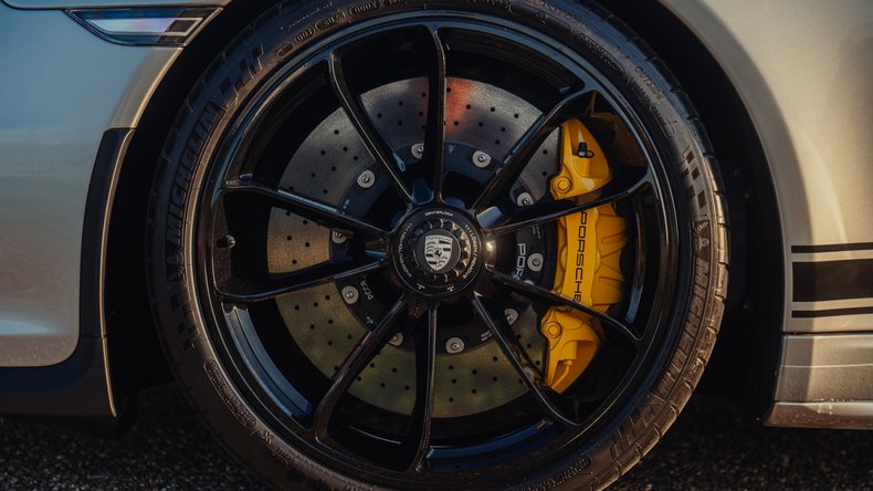 Broad Arrow Auctions | 2016 Porsche 911 R