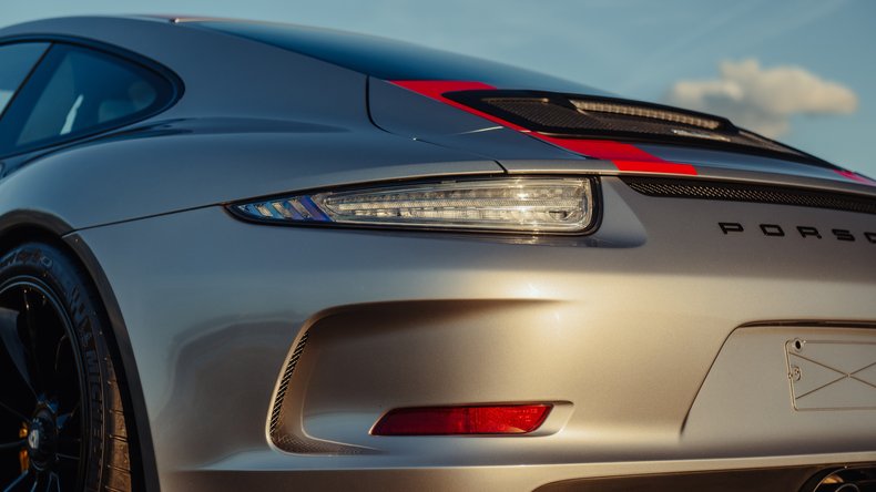 Broad Arrow Auctions | 2016 Porsche 911 R
