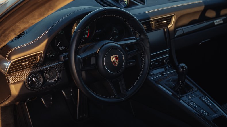 Broad Arrow Auctions | 2016 Porsche 911 R