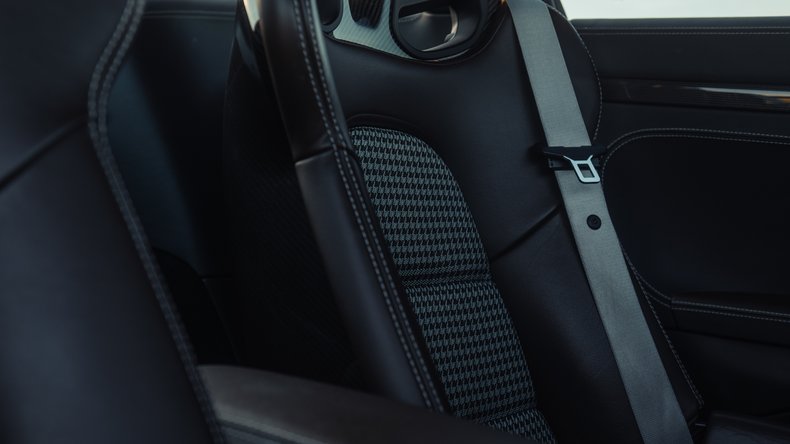 Broad Arrow Auctions | 2016 Porsche 911 R