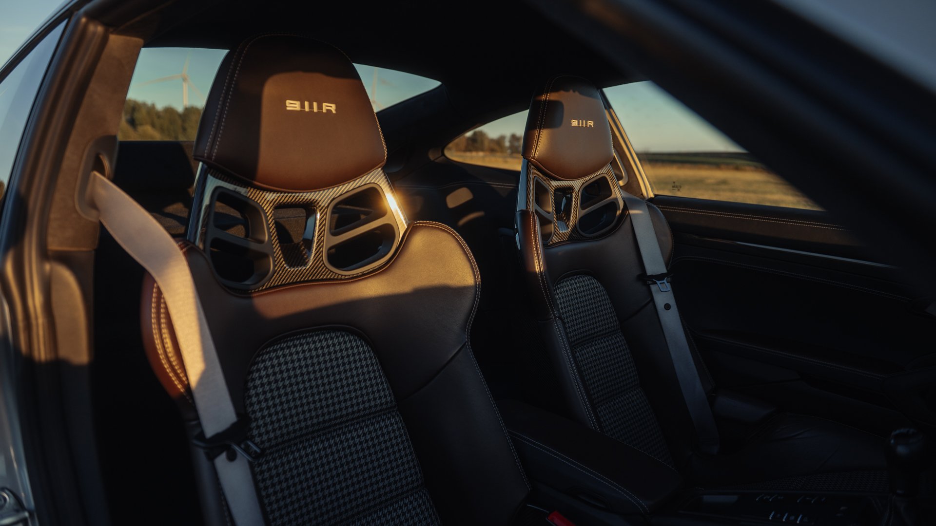 Broad Arrow Auctions | 2016 Porsche 911 R