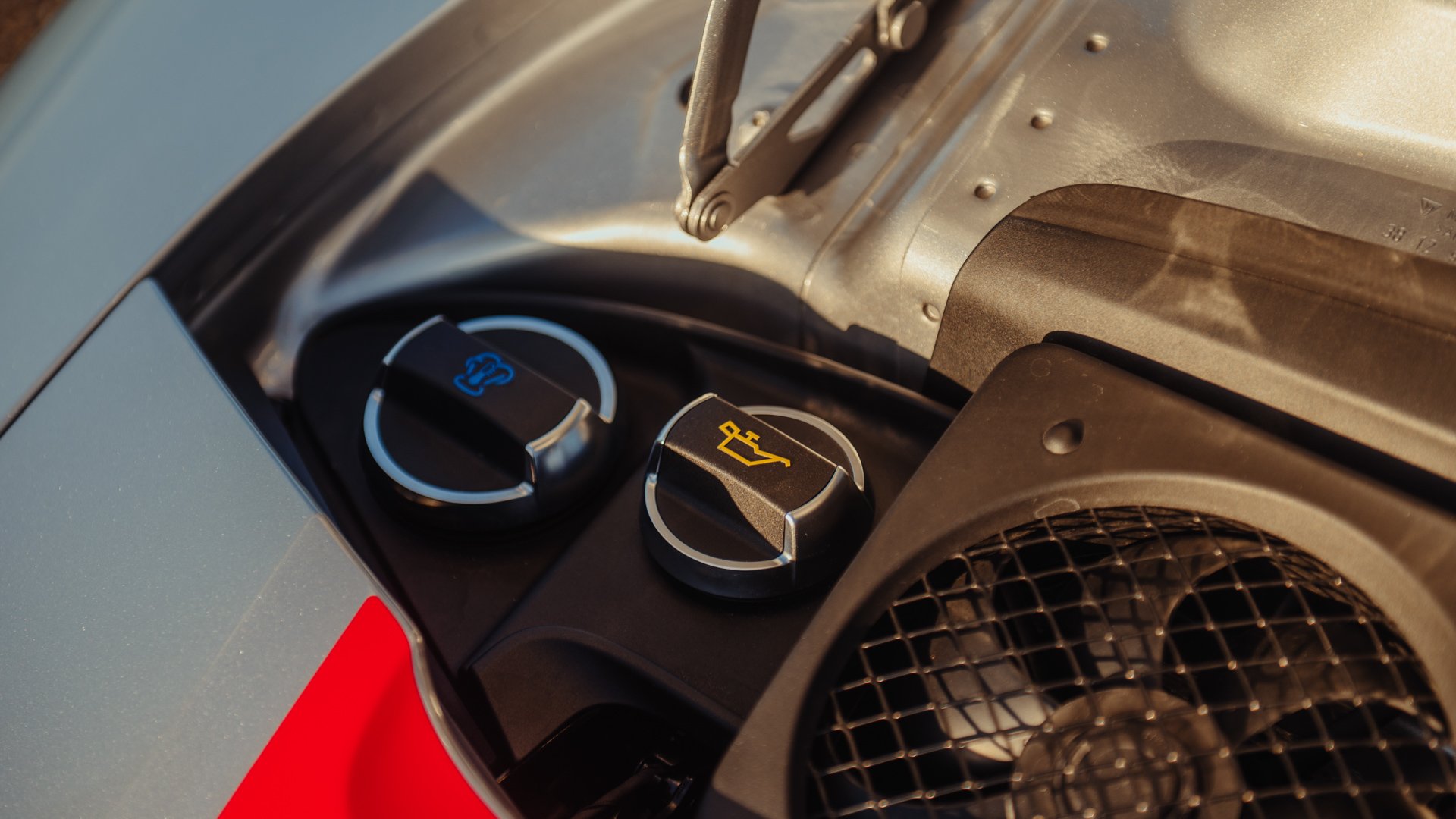 Broad Arrow Auctions | 2016 Porsche 911 R