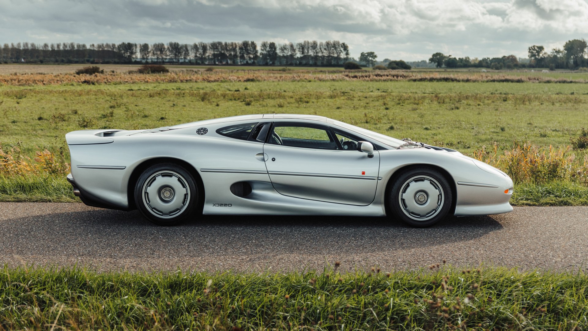 Broad Arrow Auctions | 1992 Jaguar XJ220