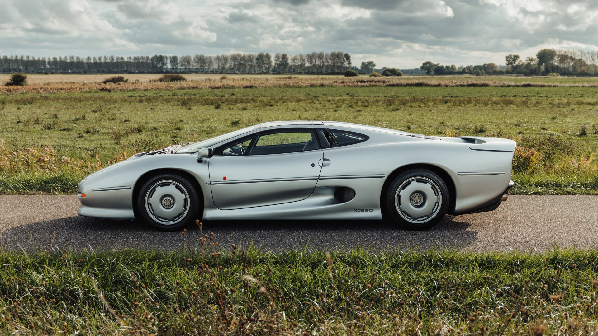 Broad Arrow Auctions | 1992 Jaguar XJ220