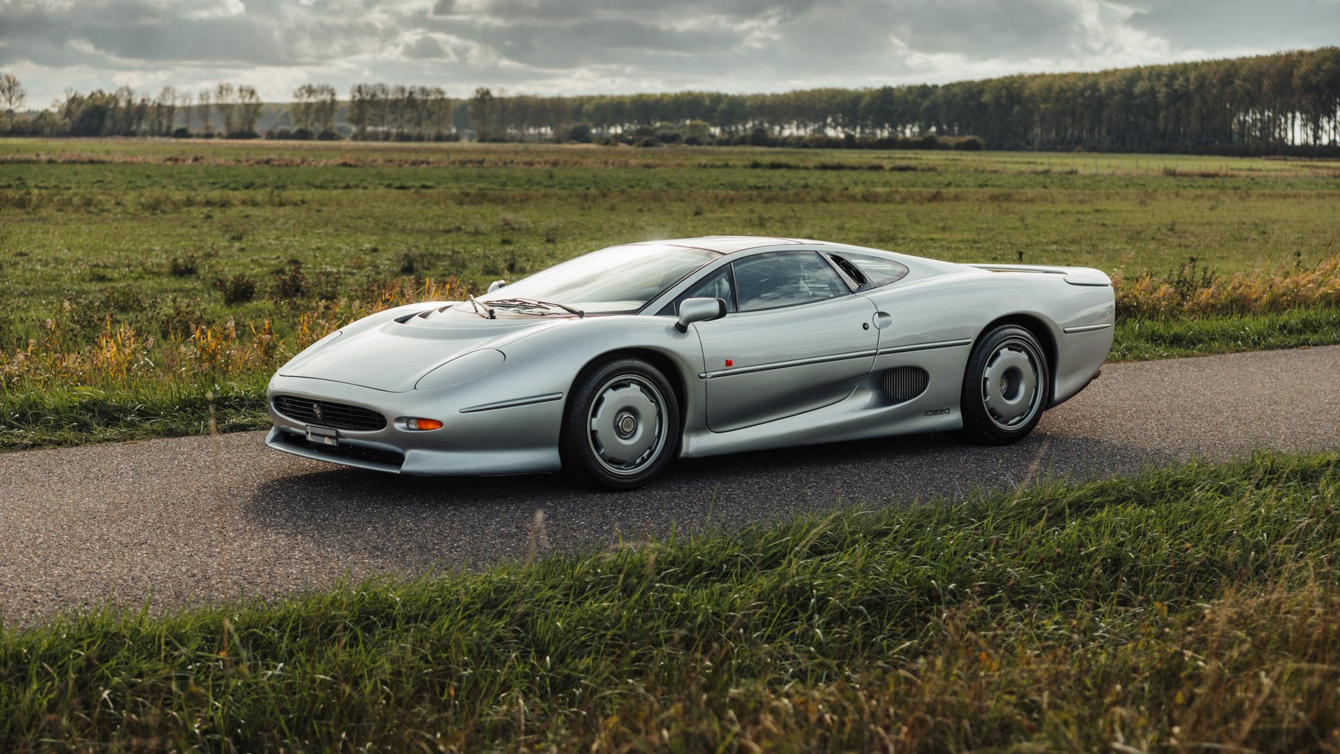 Broad Arrow Auctions | 1992 Jaguar XJ220