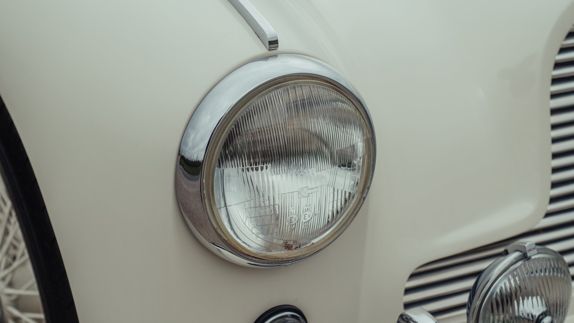 Broad Arrow Auctions | 1954 Aston Martin DB2/4 Mk I Drophead Coupe