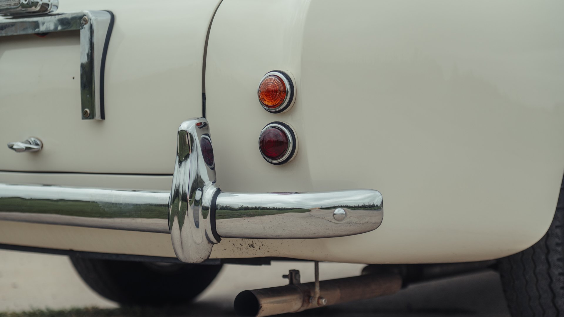 Broad Arrow Auctions | 1954 Aston Martin DB2/4 Mk I Drophead Coupe