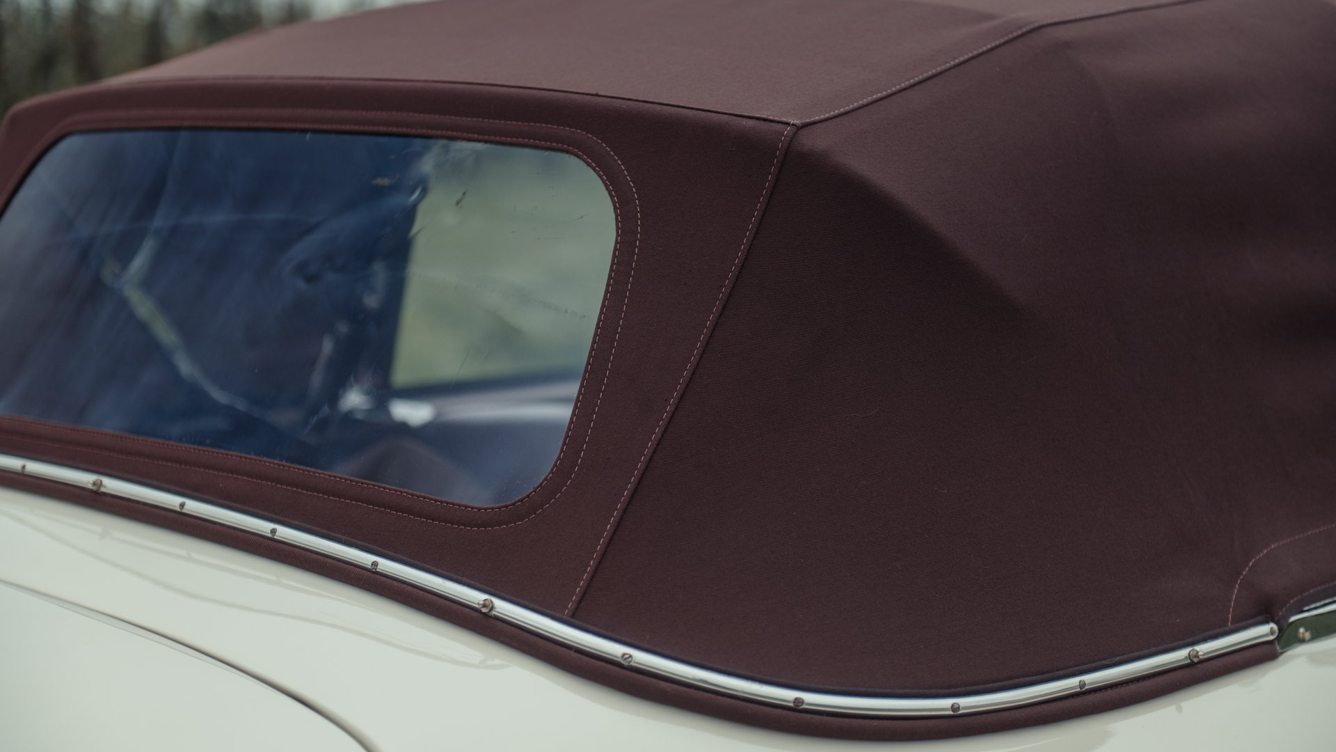 Broad Arrow Auctions | 1954 Aston Martin DB2/4 Mk I Drophead Coupe