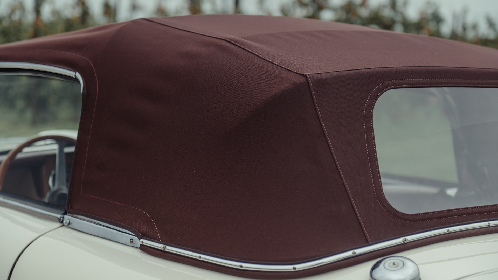 Broad Arrow Auctions | 1954 Aston Martin DB2/4 Mk I Drophead Coupe