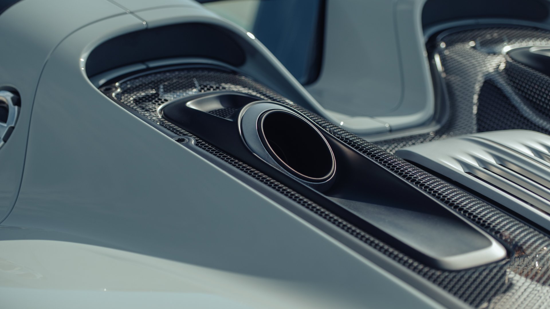 Broad Arrow Auctions | 2015 Porsche 918 Spyder Weissach Package