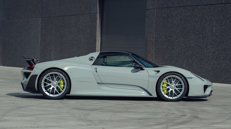 Broad Arrow Auctions | 2015 Porsche 918 Spyder Weissach Package