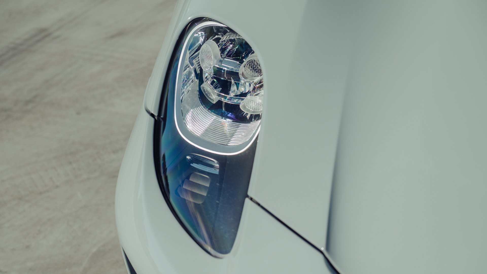 Broad Arrow Auctions | 2015 Porsche 918 Spyder Weissach Package