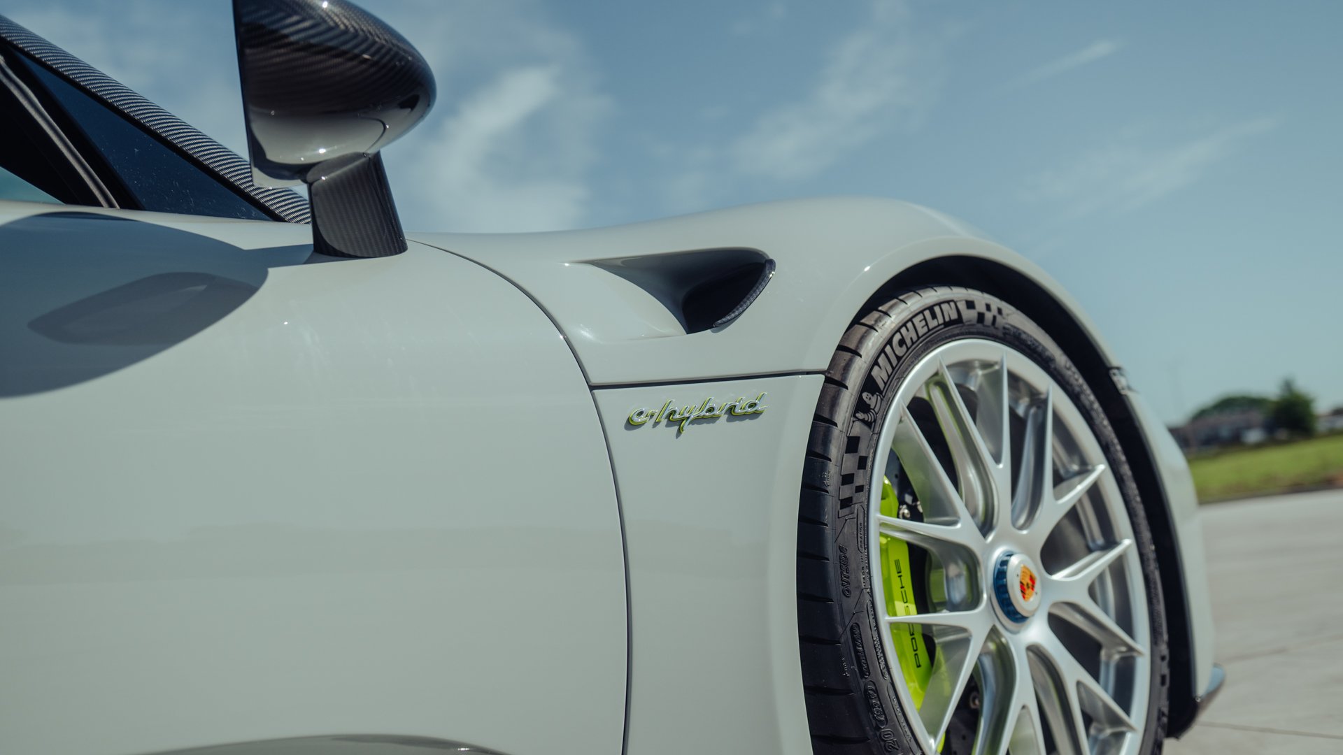 Broad Arrow Auctions | 2015 Porsche 918 Spyder Weissach Package