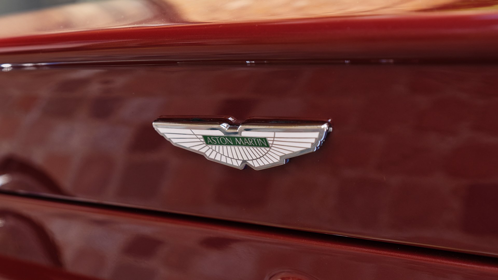 Broad Arrow Auctions | 1987 Aston Martin V8 Volante