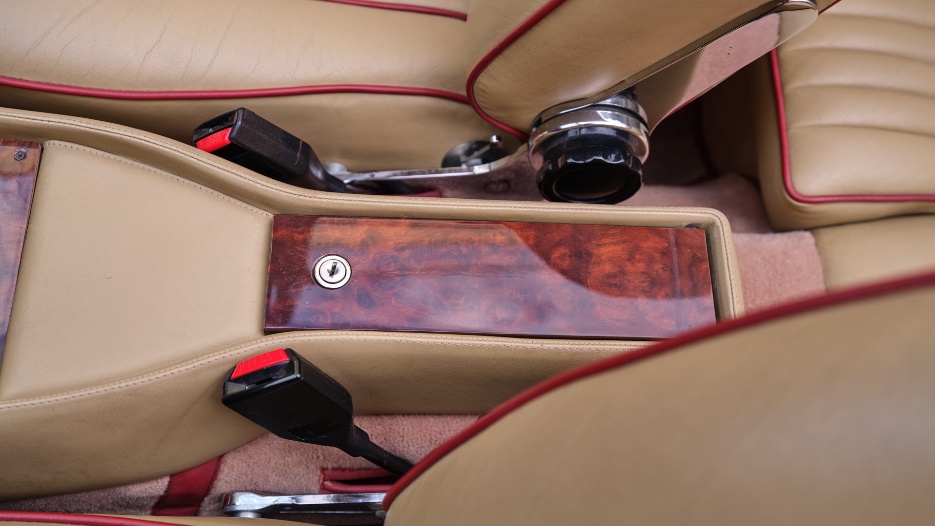 Broad Arrow Auctions | 1987 Aston Martin V8 Volante
