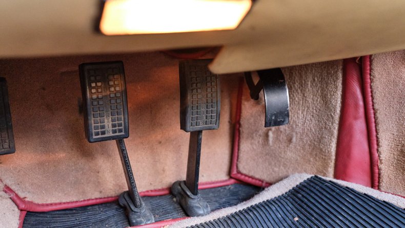 Broad Arrow Auctions | 1987 Aston Martin V8 Volante