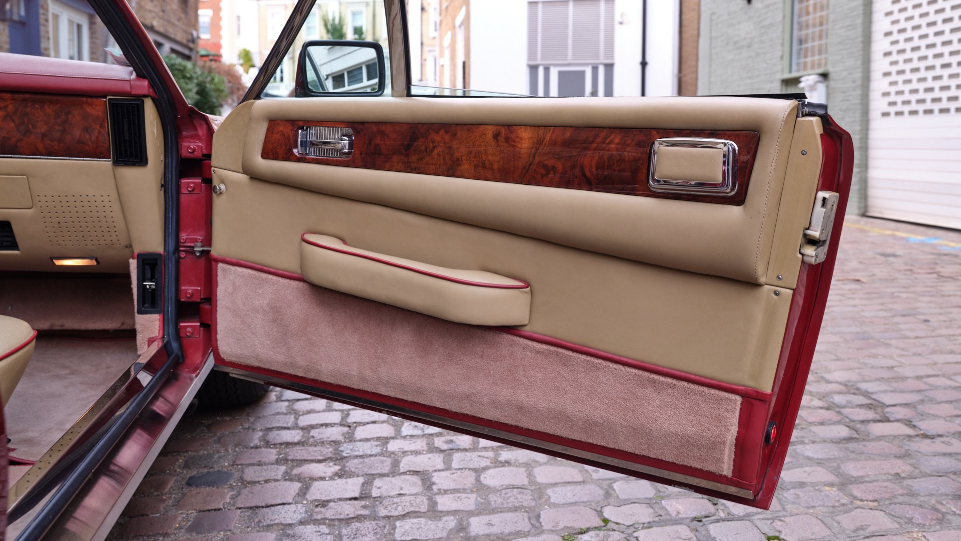 Broad Arrow Auctions | 1987 Aston Martin V8 Volante