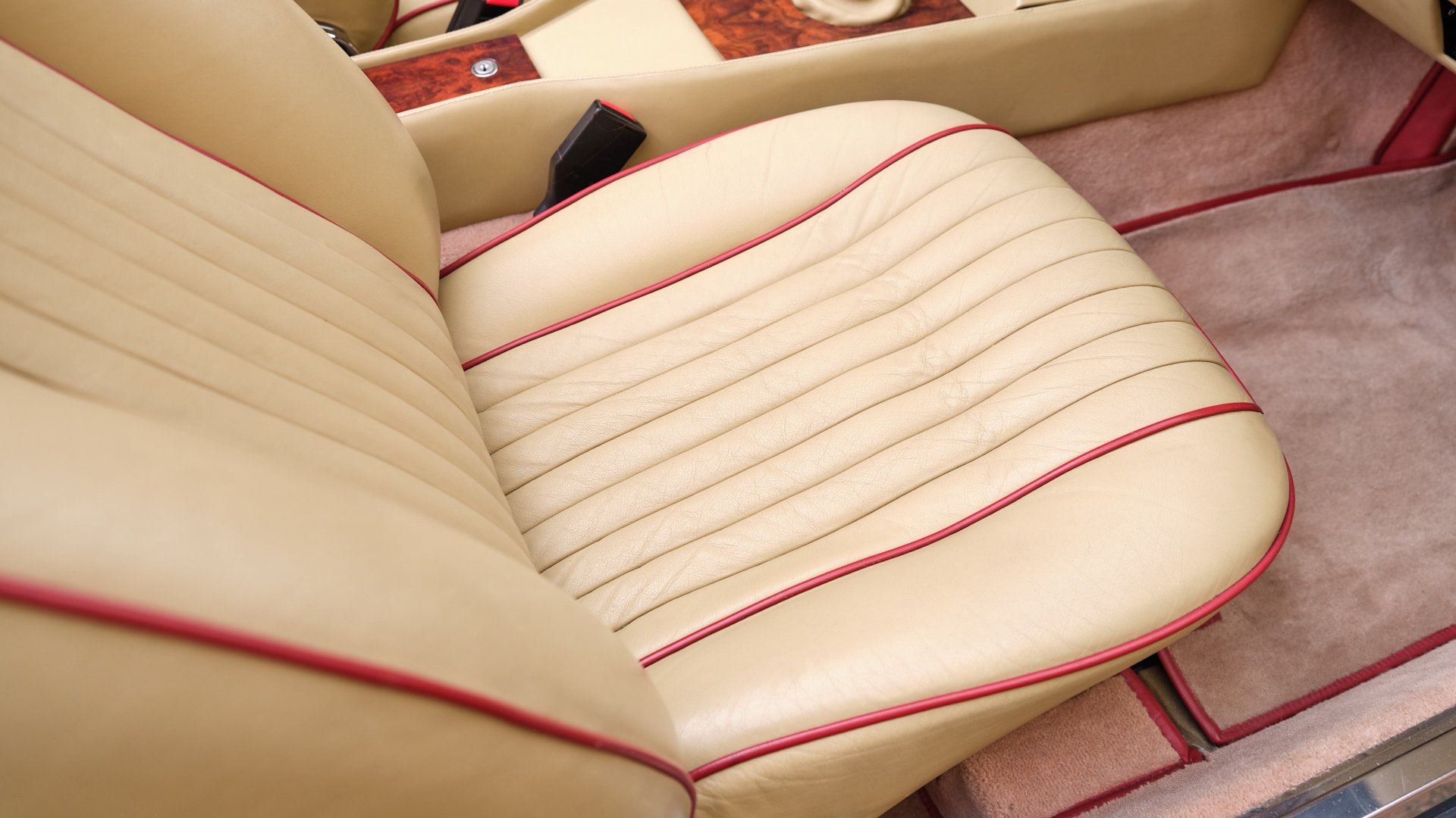 Broad Arrow Auctions | 1987 Aston Martin V8 Volante