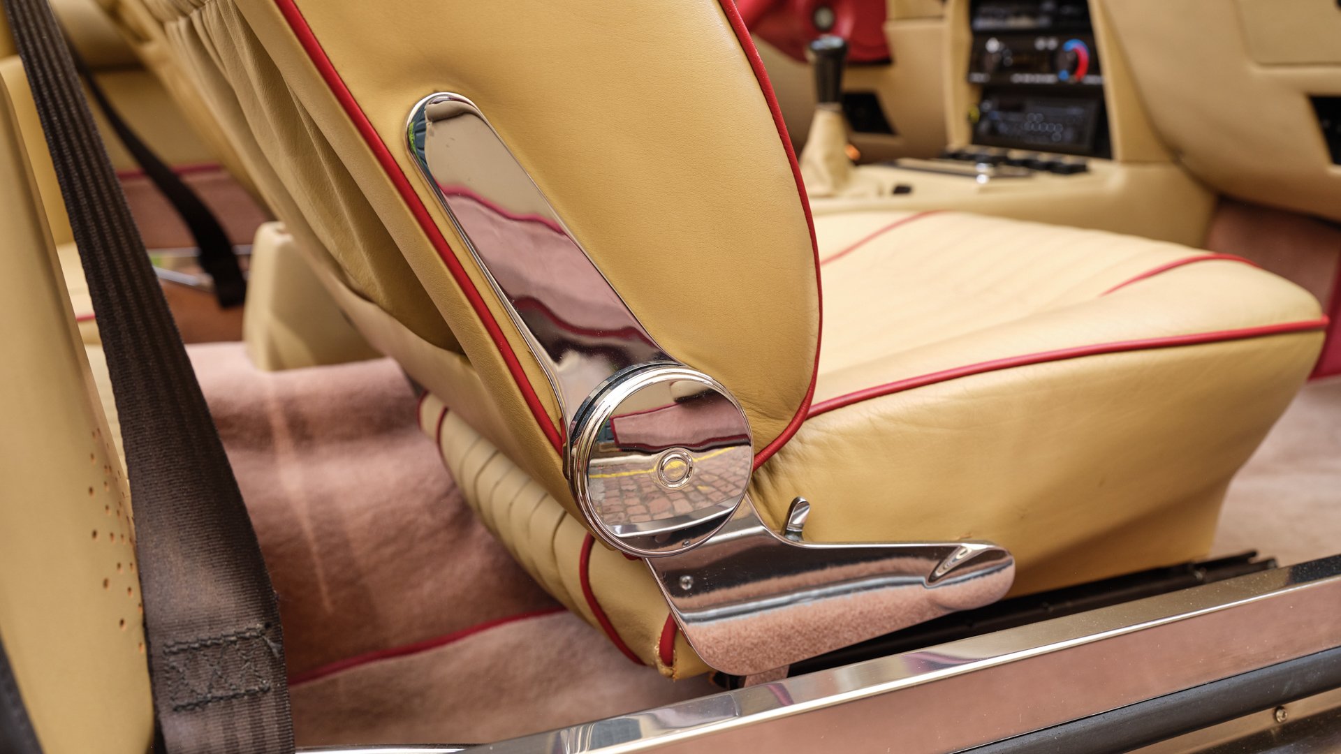 Broad Arrow Auctions | 1987 Aston Martin V8 Volante