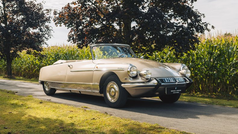 Broad Arrow Auctions | 1966 Citroën DS 21 Cabriolet Palm Beach by Chapron