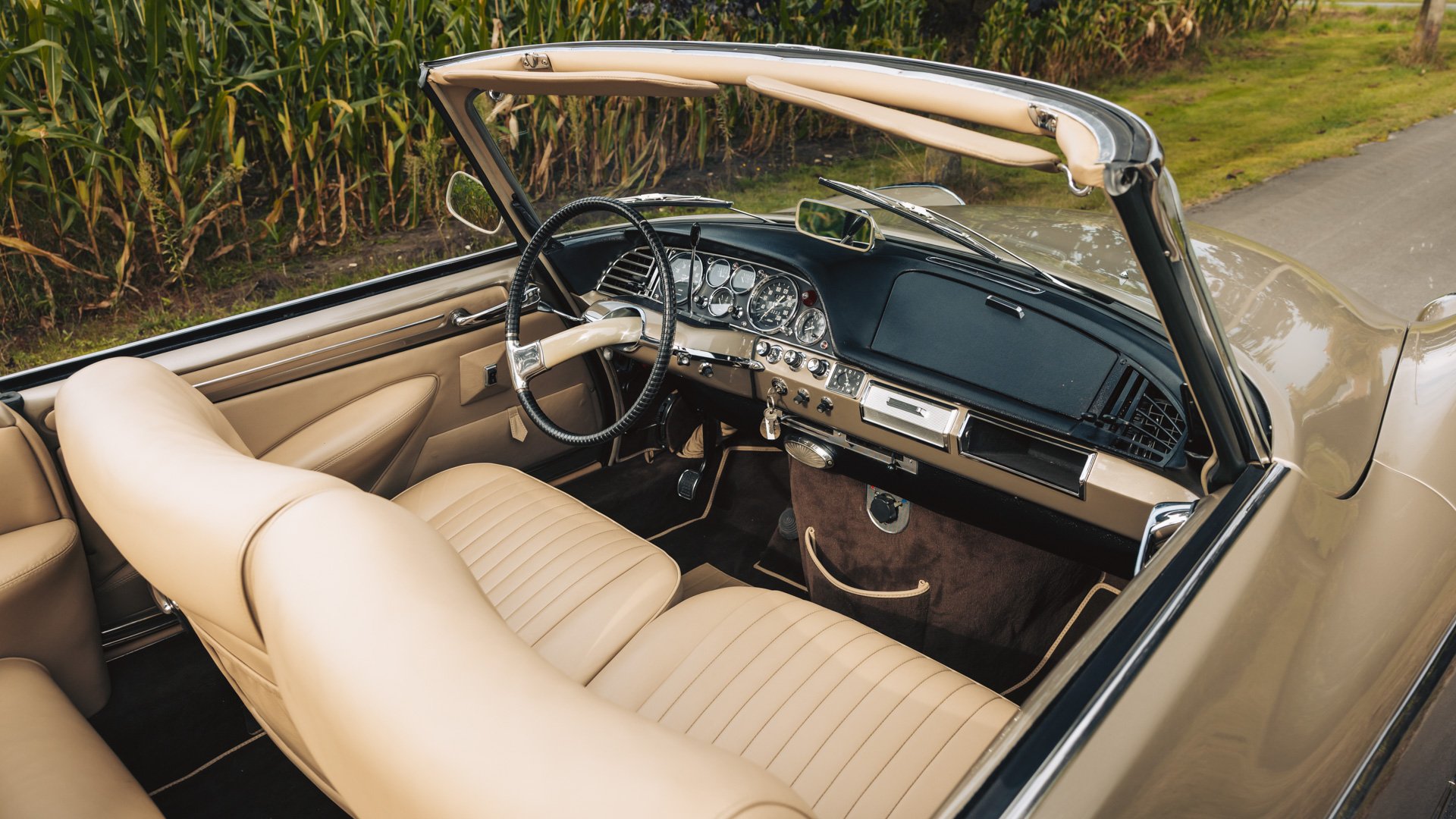 Broad Arrow Auctions | 1966 Citroën DS 21 Cabriolet Palm Beach by Chapron