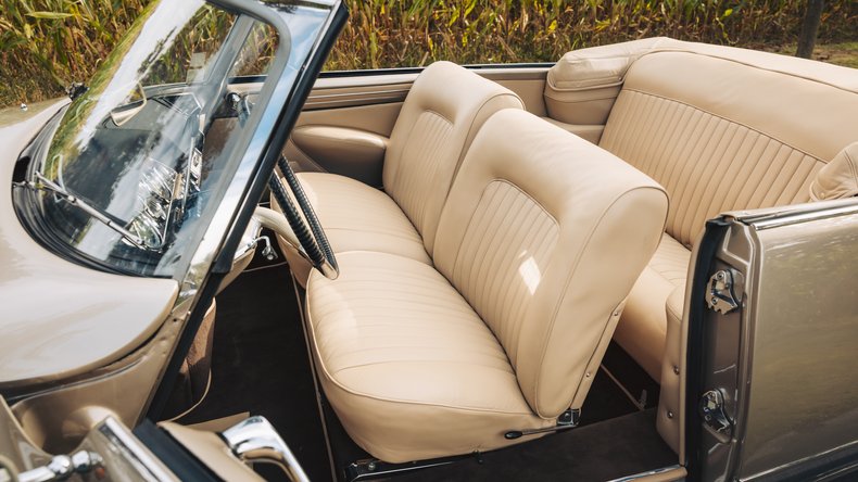 Broad Arrow Auctions | 1966 Citroën DS 21 Cabriolet Palm Beach by Chapron