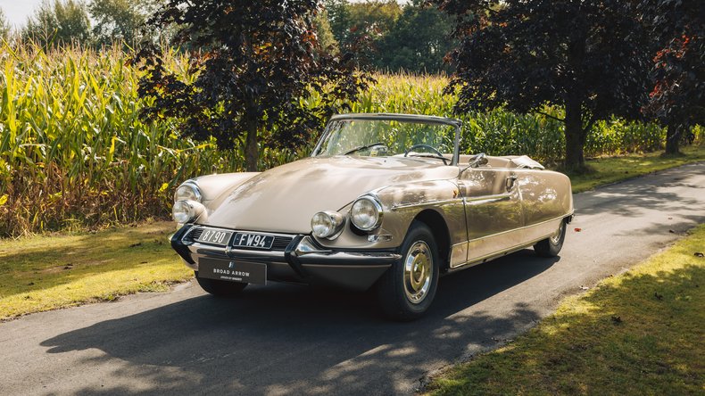 Broad Arrow Auctions | 1966 Citroën DS 21 Cabriolet Palm Beach by Chapron