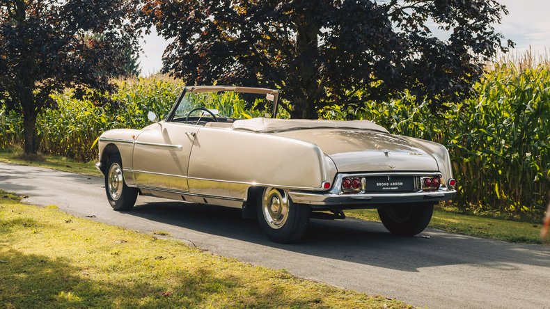 Broad Arrow Auctions | 1966 Citroën DS 21 Cabriolet Palm Beach by Chapron
