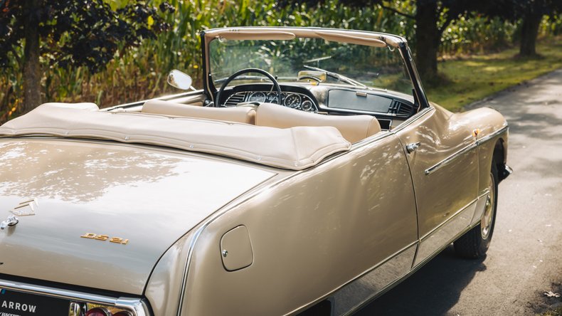 Broad Arrow Auctions | 1966 Citroën DS 21 Cabriolet Palm Beach by Chapron