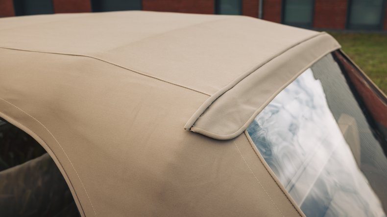 Broad Arrow Auctions | 1966 Citroën DS 21 Cabriolet Palm Beach by Chapron