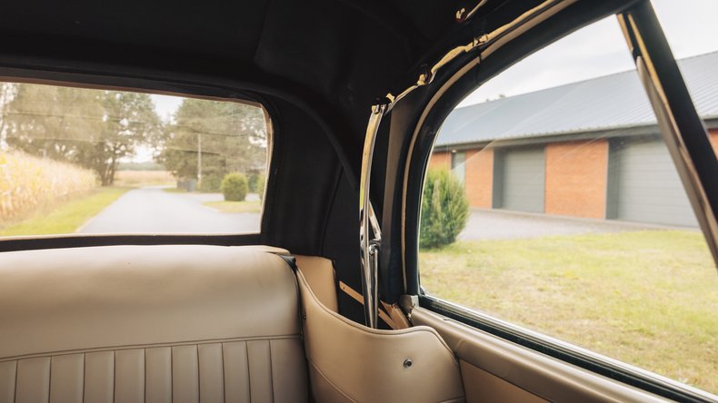 Broad Arrow Auctions | 1966 Citroën DS 21 Cabriolet Palm Beach by Chapron