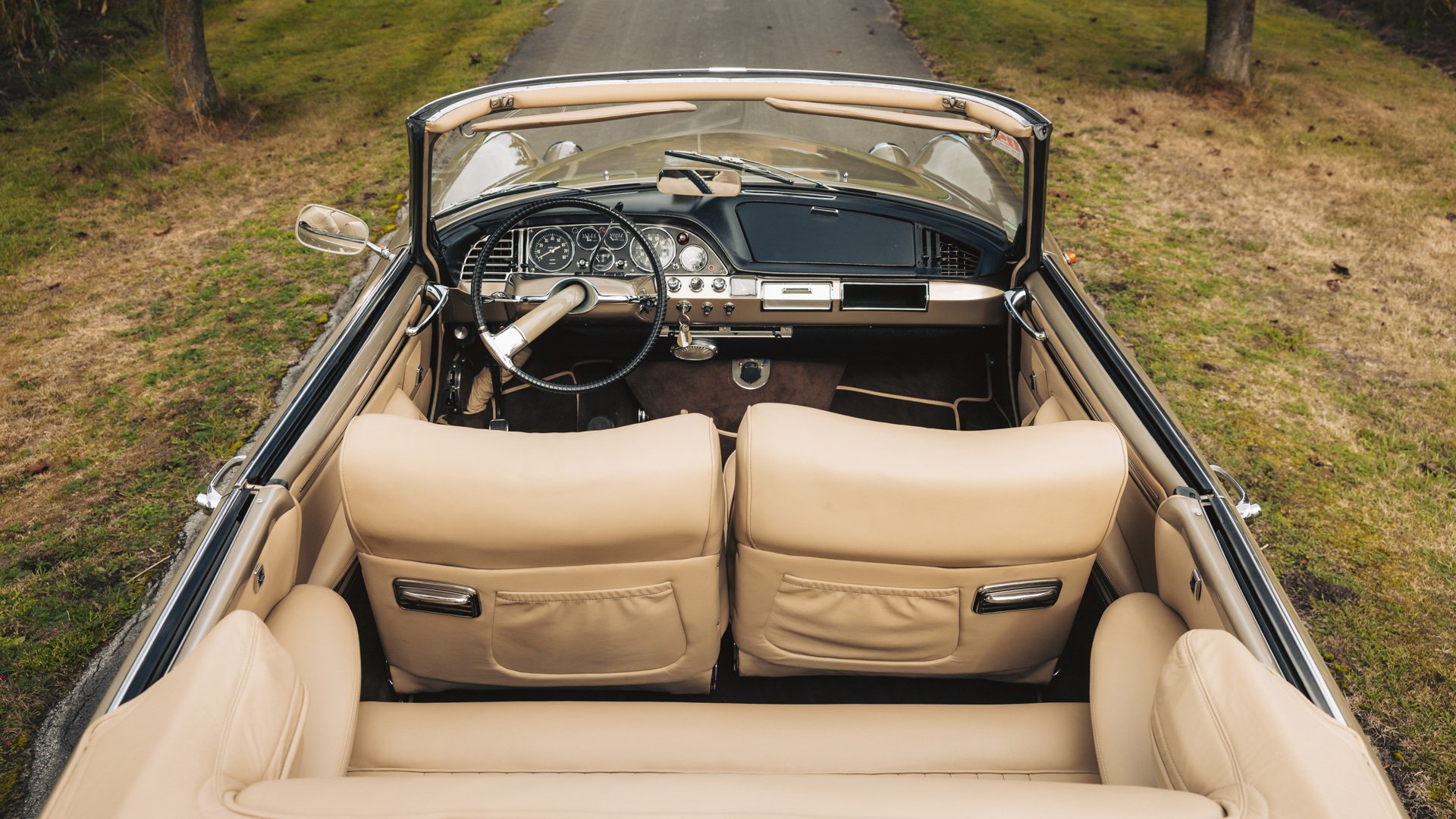 Broad Arrow Auctions | 1966 Citroën DS 21 Cabriolet Palm Beach by Chapron