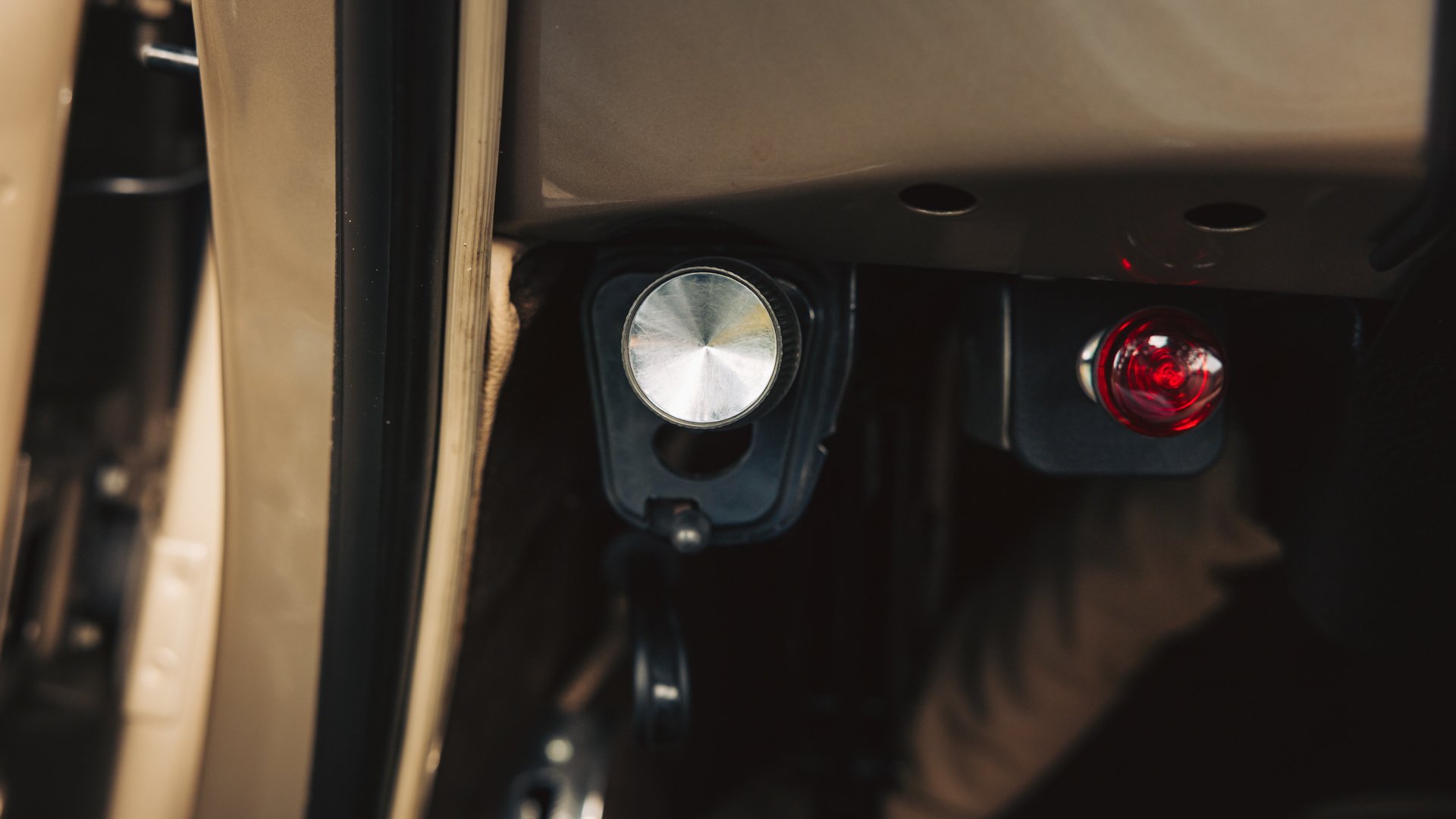 Broad Arrow Auctions | 1966 Citroën DS 21 Cabriolet Palm Beach by Chapron