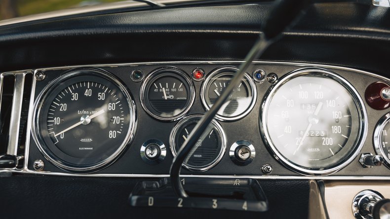 Broad Arrow Auctions | 1966 Citroën DS 21 Cabriolet Palm Beach by Chapron