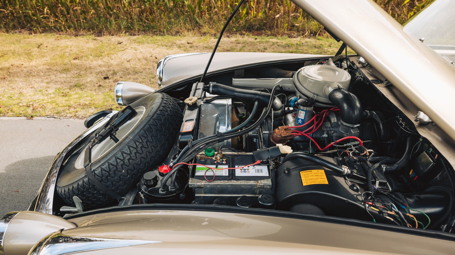 Broad Arrow Auctions | 1966 Citroën DS 21 Cabriolet Palm Beach by Chapron