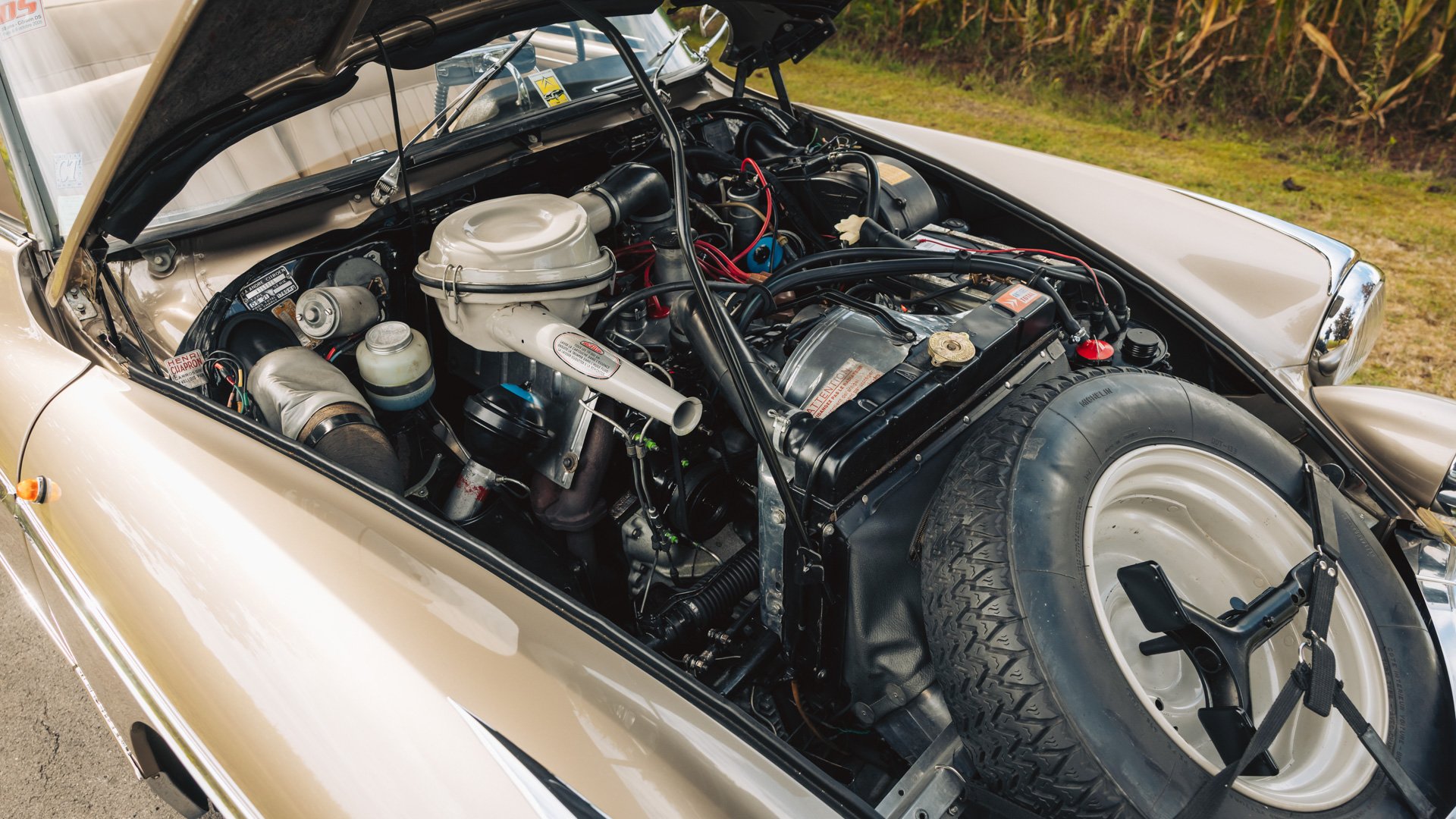 Broad Arrow Auctions | 1966 Citroën DS 21 Cabriolet Palm Beach by Chapron
