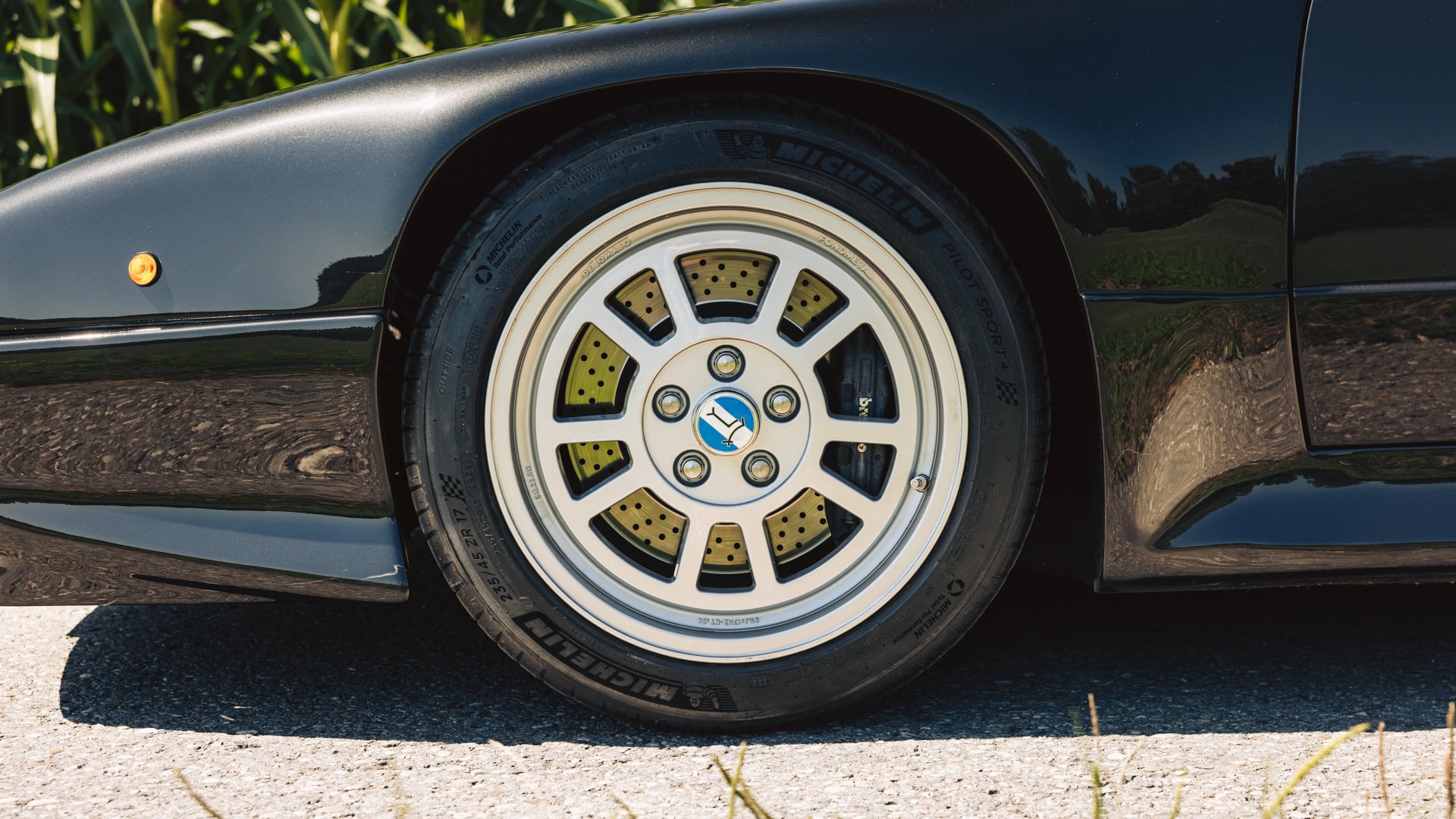 Broad Arrow Auctions | 1991 De Tomaso Pantera Si