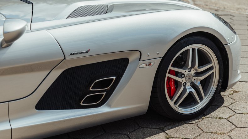 Broad Arrow Auctions | 2009 Mercedes-Benz SLR McLaren Stirling Moss