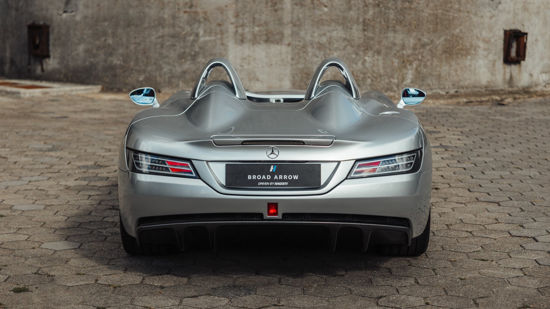 Broad Arrow Auctions | 2009 Mercedes-Benz SLR McLaren Stirling Moss
