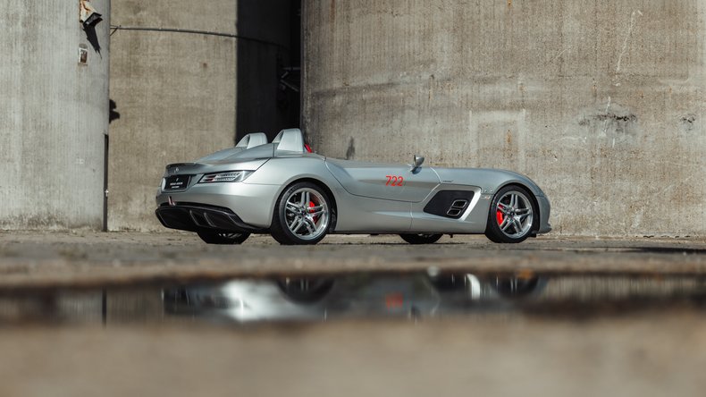 Broad Arrow Auctions | 2009 Mercedes-Benz SLR McLaren Stirling Moss