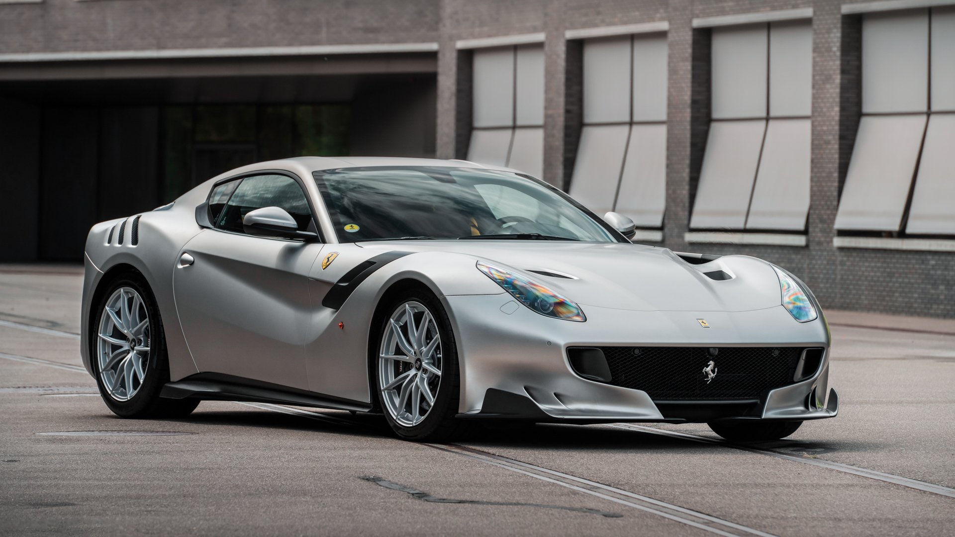 2017 Ferrari F12tdf
