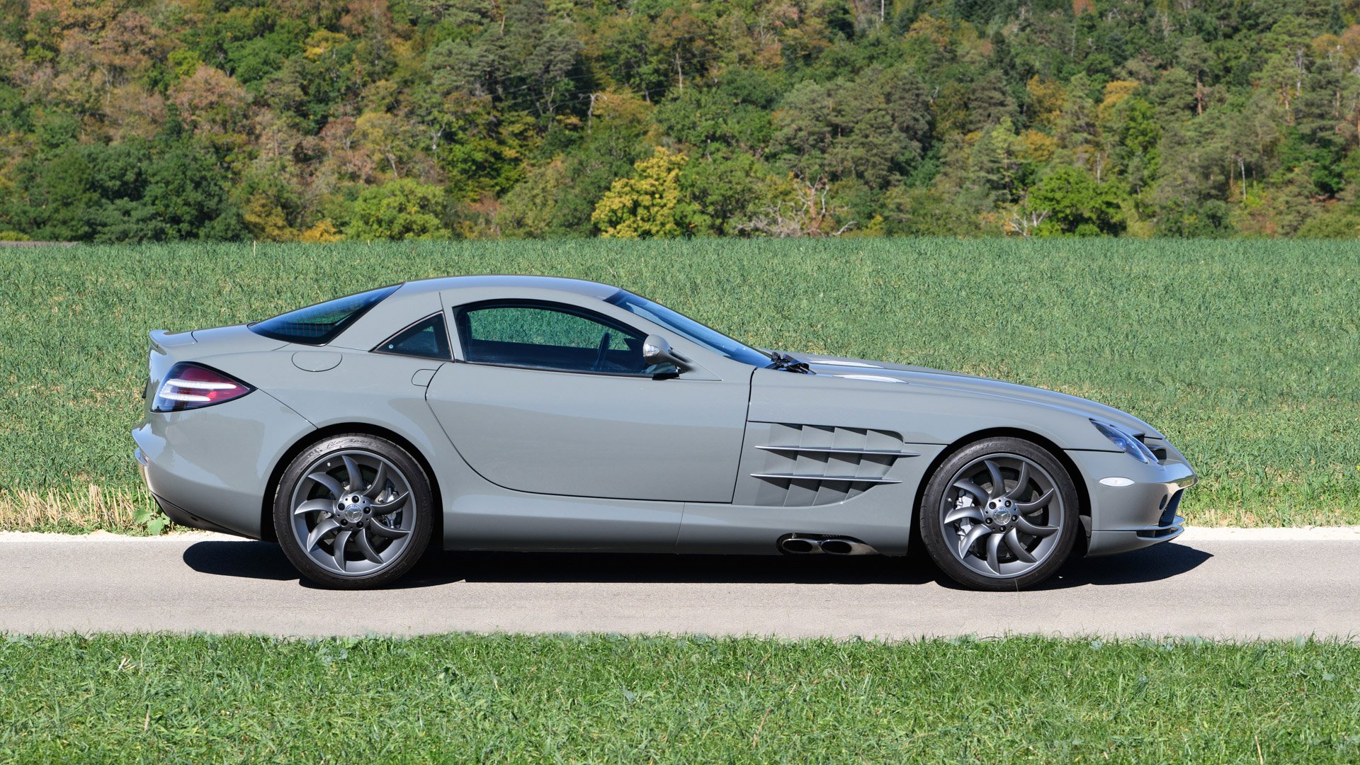 Broad Arrow Auctions | 2005 Mercedes-Benz McLaren SLR Coupé