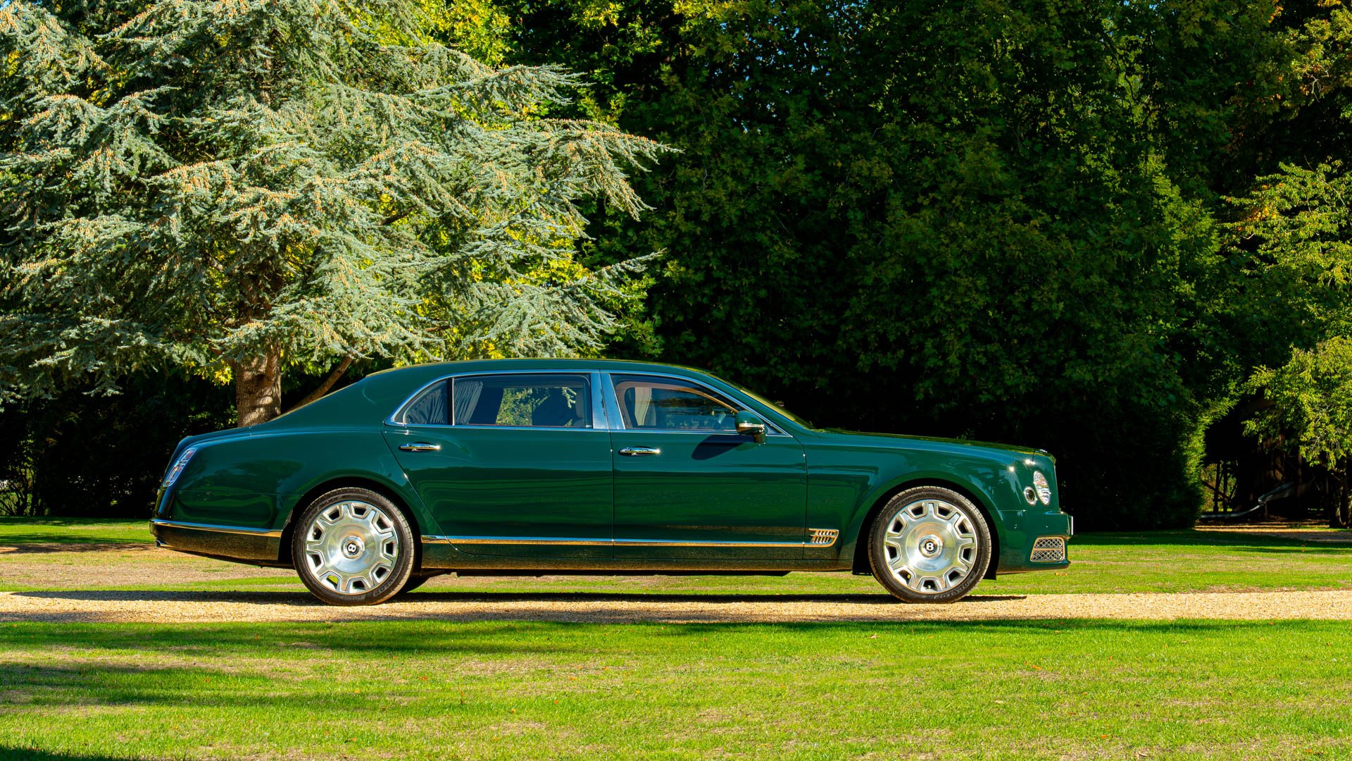 Broad Arrow Auctions | 2016 Bentley Mulsanne EWB Ex-Queen Elizabeth II