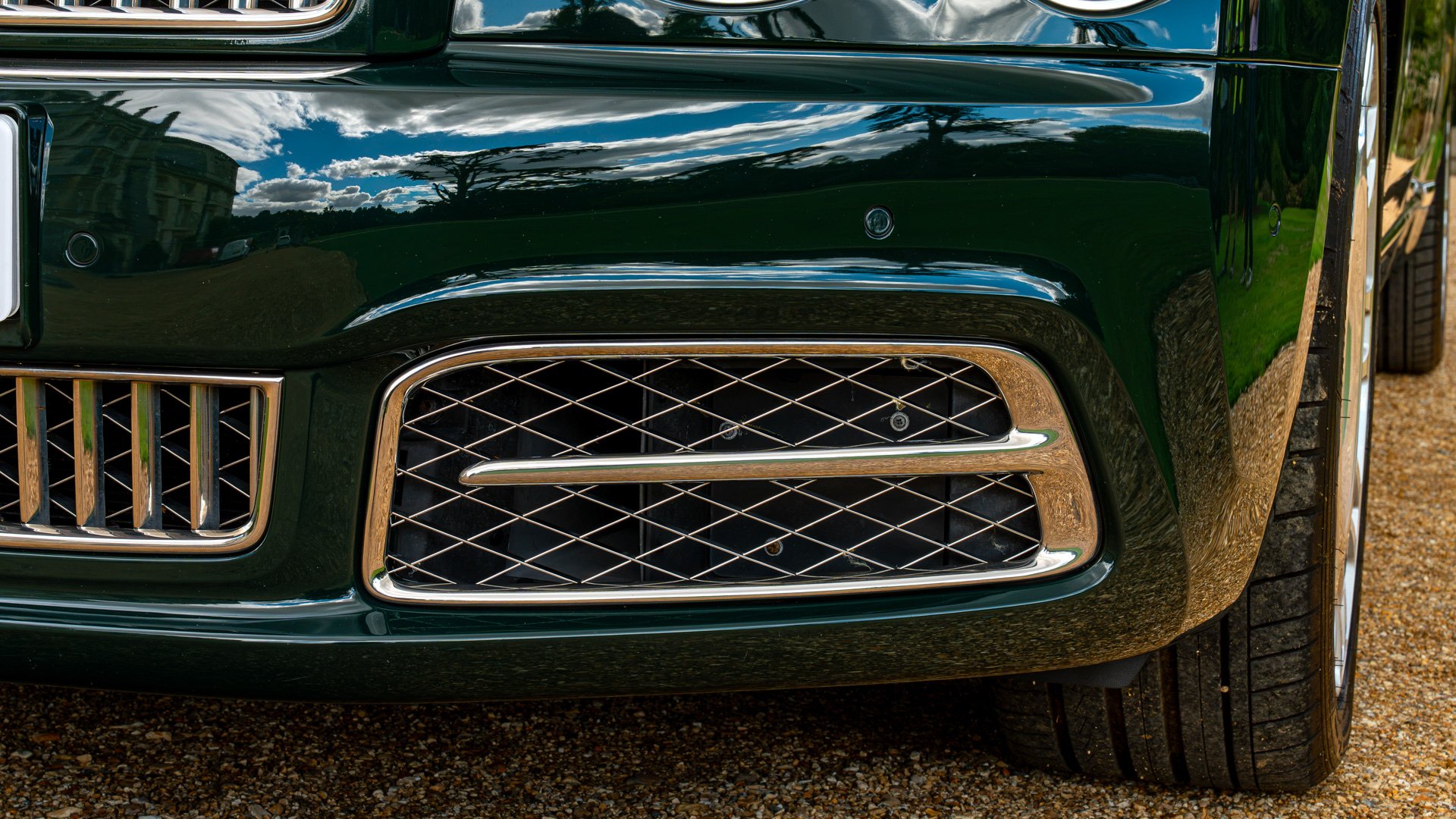 Broad Arrow Auctions | 2016 Bentley Mulsanne EWB Ex-Queen Elizabeth II