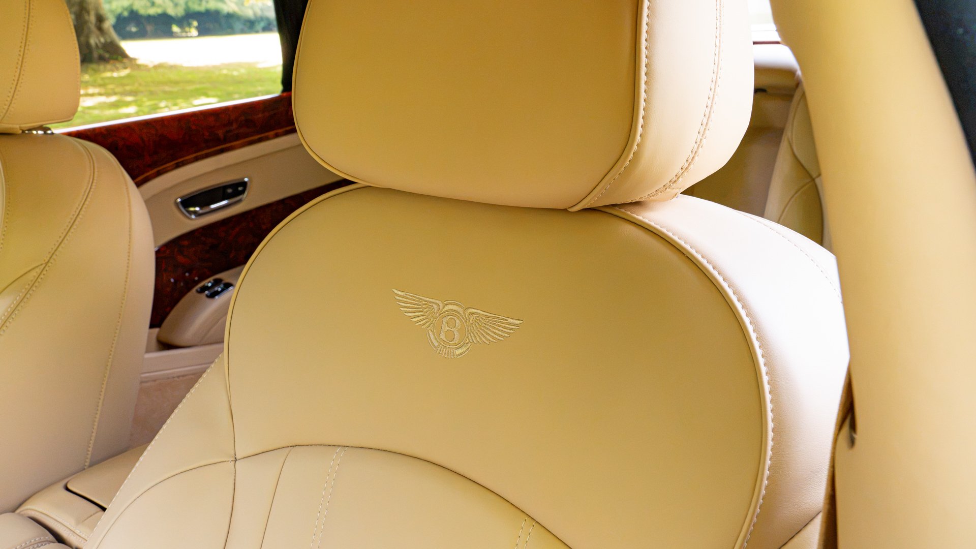 Broad Arrow Auctions | 2016 Bentley Mulsanne EWB Ex-Queen Elizabeth II