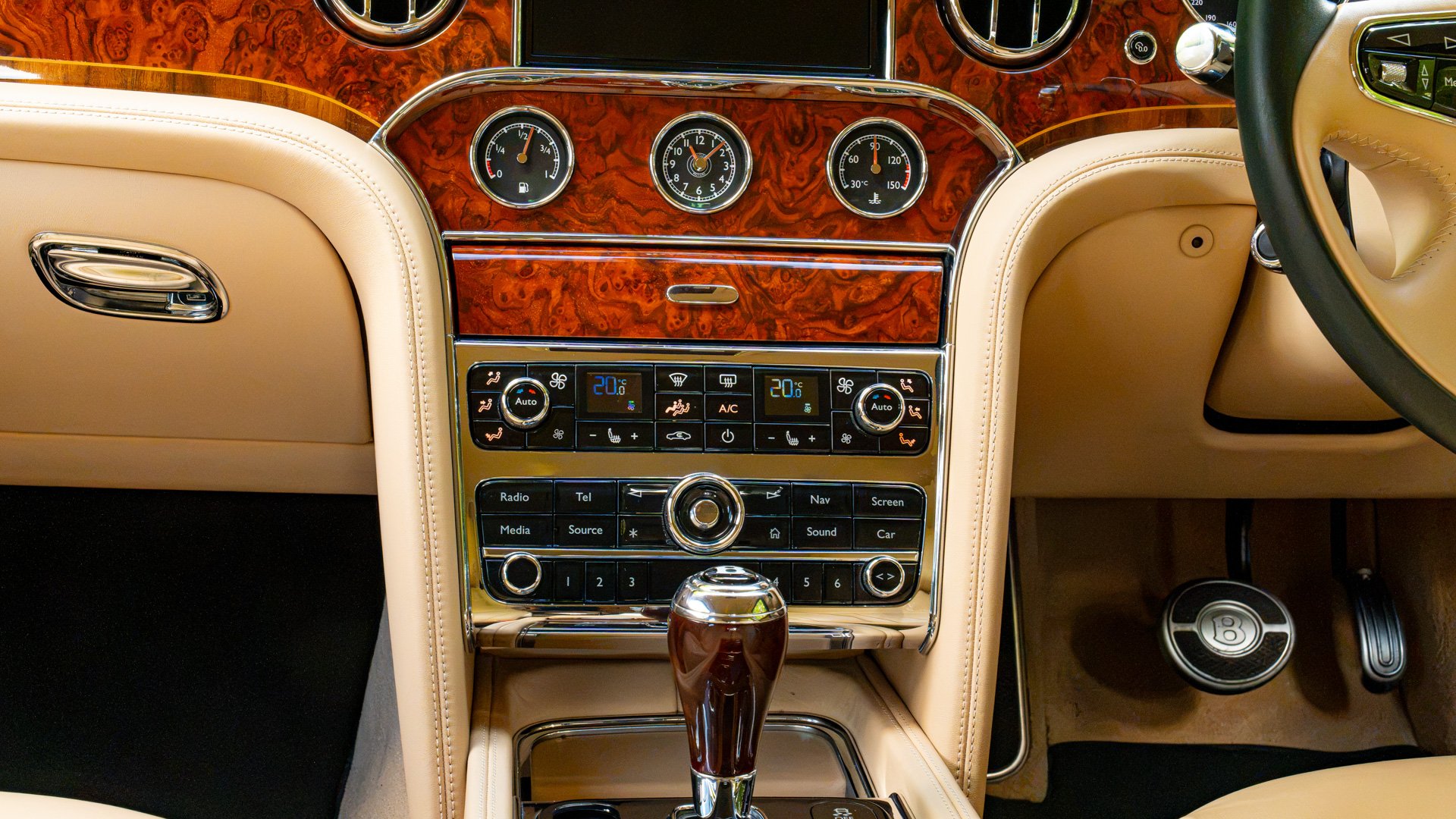 Broad Arrow Auctions | 2016 Bentley Mulsanne EWB Ex-Queen Elizabeth II