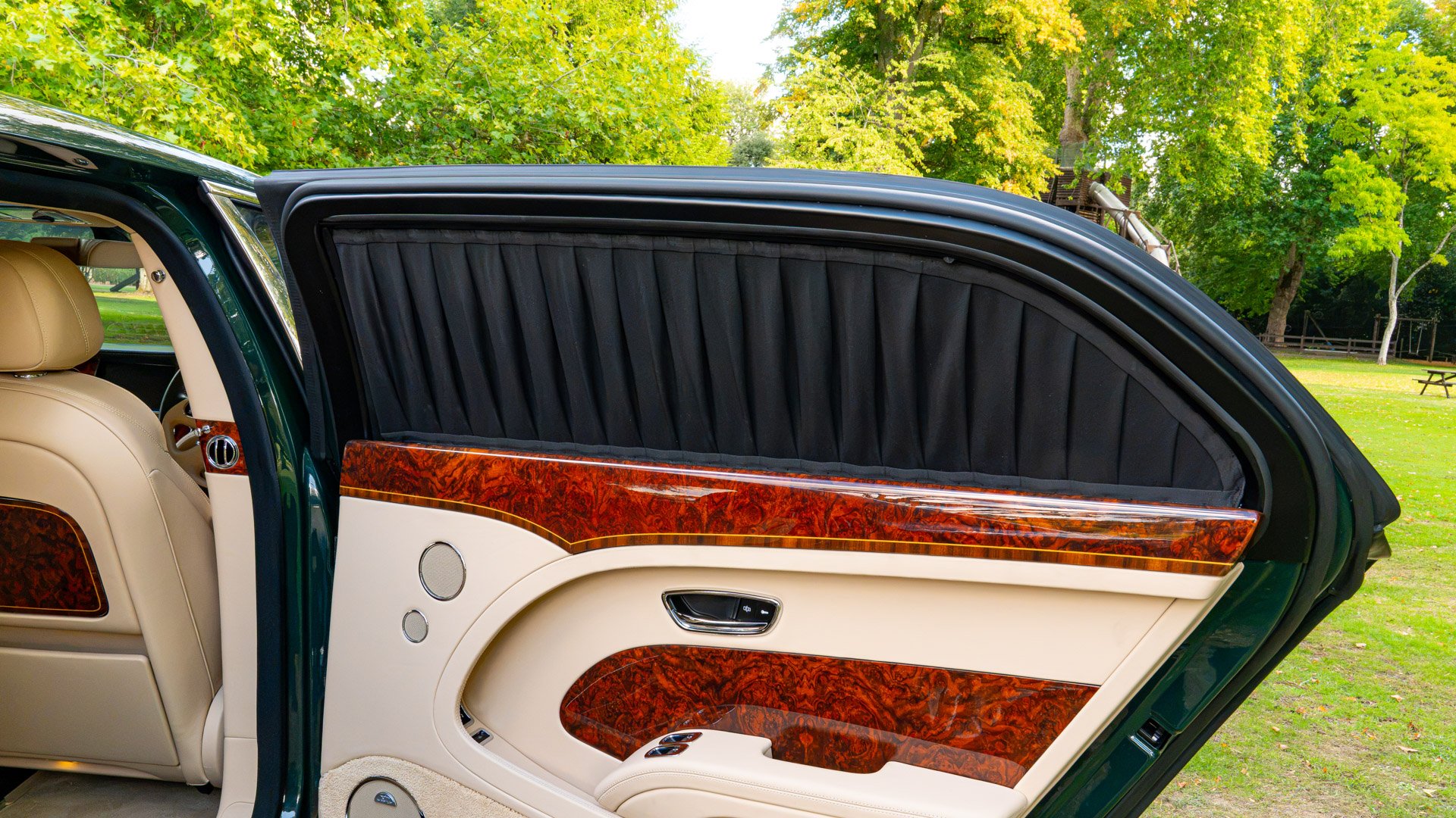 Broad Arrow Auctions | 2016 Bentley Mulsanne EWB Ex-Queen Elizabeth II