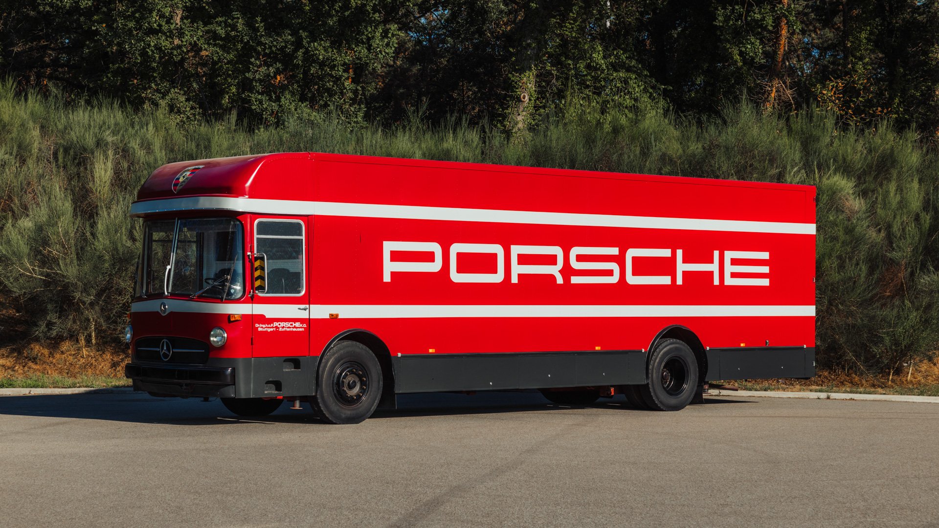 Broad Arrow Auctions | 1974 Mercedes-Benz O 317 Porsche Renntransporter Tribute