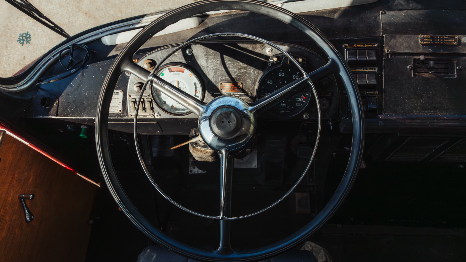 Broad Arrow Auctions | 1974 Mercedes-Benz O 317 Porsche Renntransporter Tribute