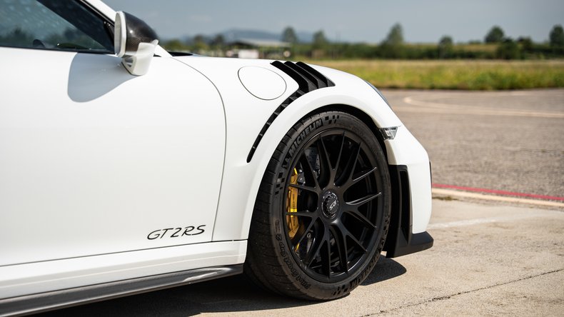 Broad Arrow Auctions | 2018 Porsche 911 GT2 RS Weissach Package Clubsport